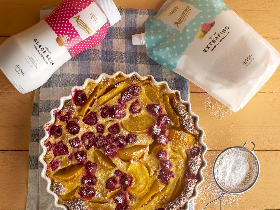 clafoutis-melocoton-frambuesa